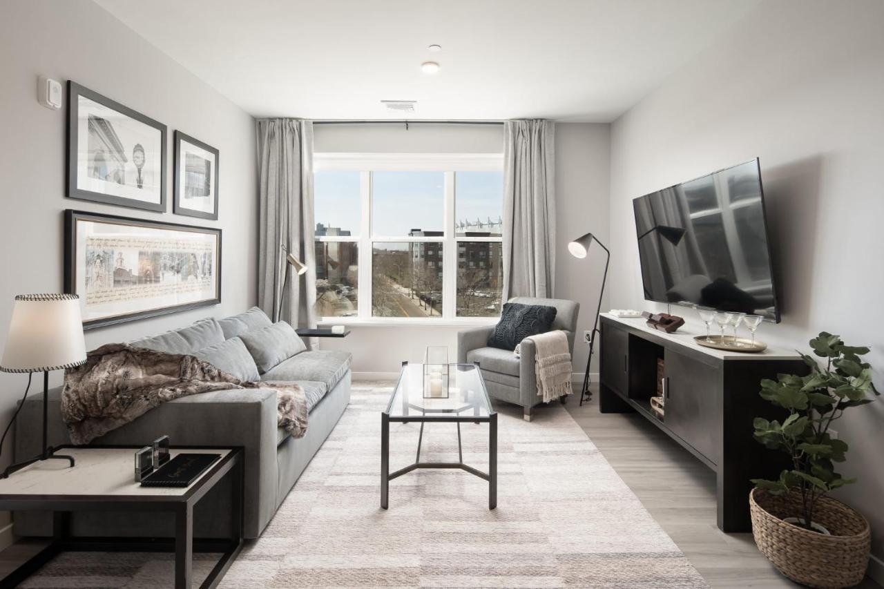 Luxury Apartments By Hyatus At Pierpont New Haven Exterior photo