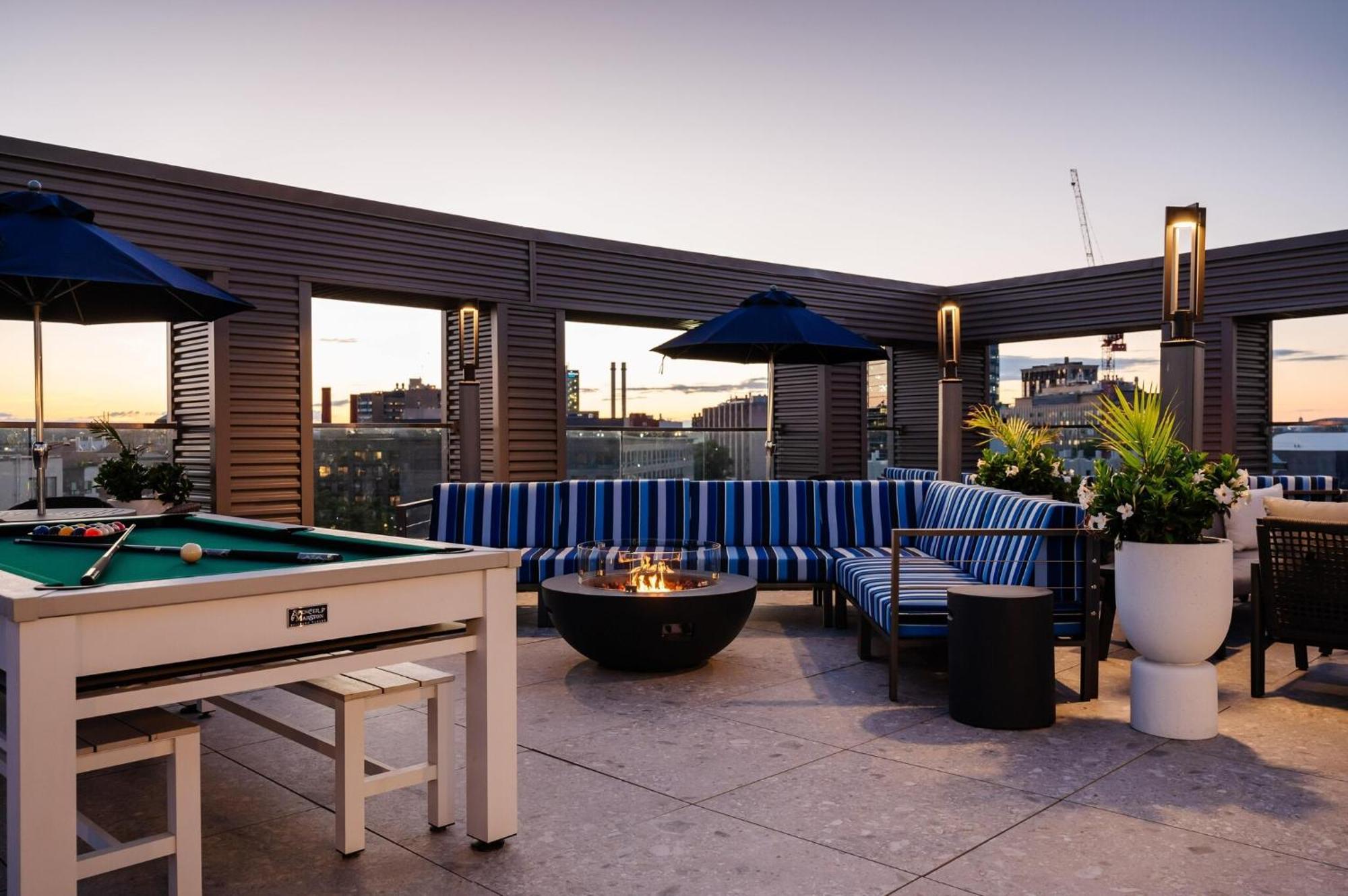 Luxury Apartments By Hyatus At Pierpont New Haven Exterior photo